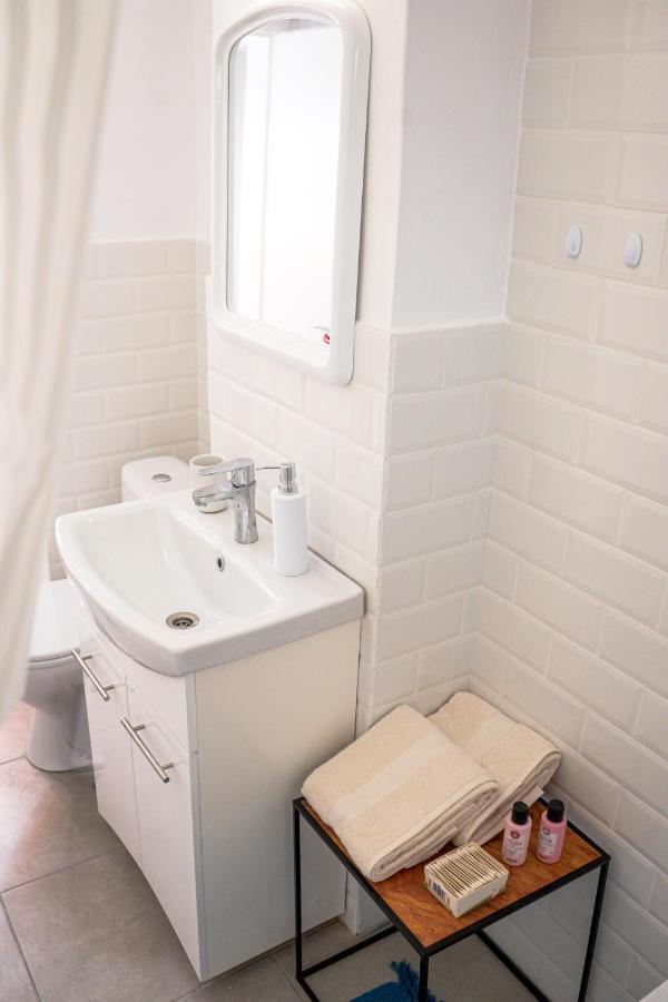 Central And Modern Apartment With Free Parking Timisoara Exterior photo