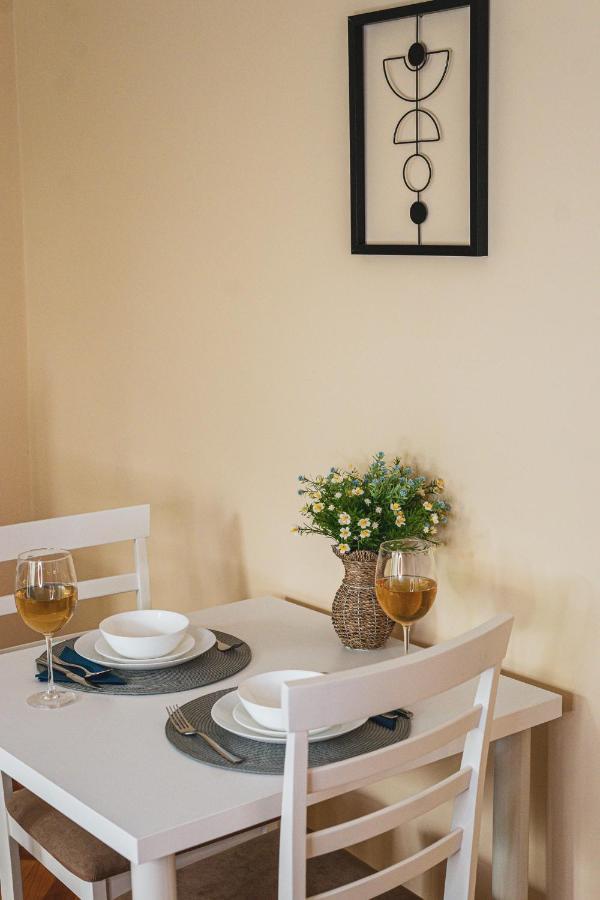 Central And Modern Apartment With Free Parking Timisoara Exterior photo